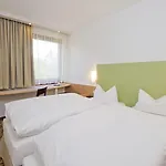 Garner By Ihg فندق 3*