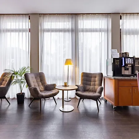 Garner By Ihg 3*