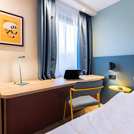 Garner By Ihg Hotel 3*