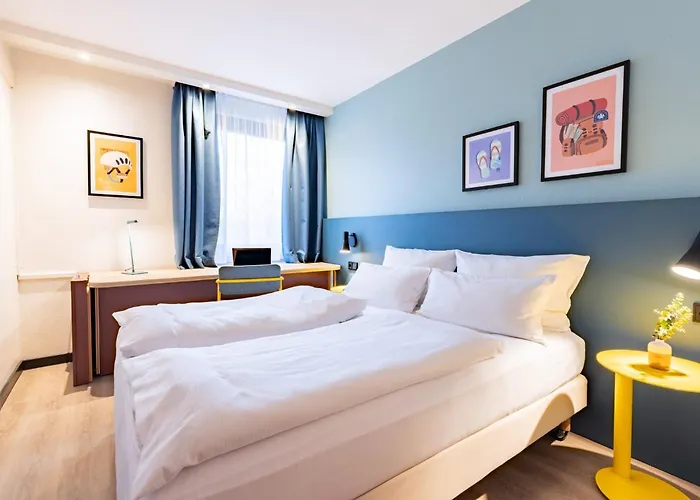 Garner By Ihg Hotel 3*